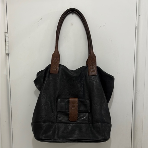 Elegant Black and Brown Tote Bag - Picture 1 of 5
